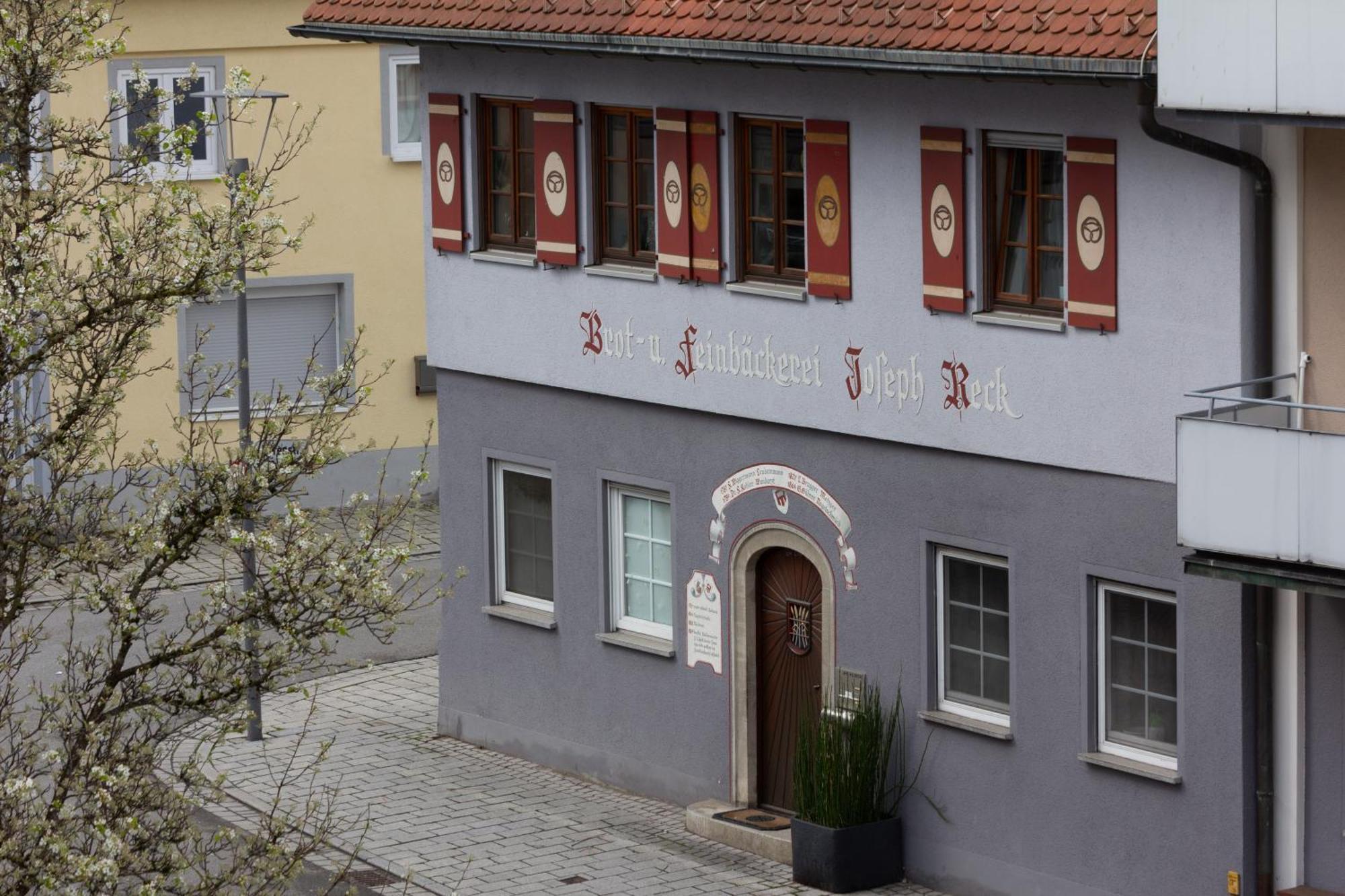 Storchennest - Schoenes, Ruhiges Apartment Mit Sonnenterrasse Тетнанг Экстерьер фото